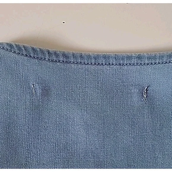 London Crew Chambray Vest Top Snap Button V Neck Coastal Cowgirl Preppy Western - Picture 5 of 11